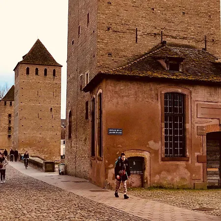 Maison Duplex, Avec Terrasse Dans *